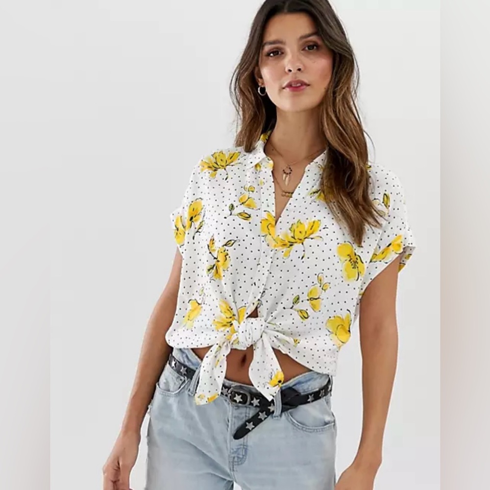 Abercrombie & Fitch button tie front flower polka dot top - Size Small